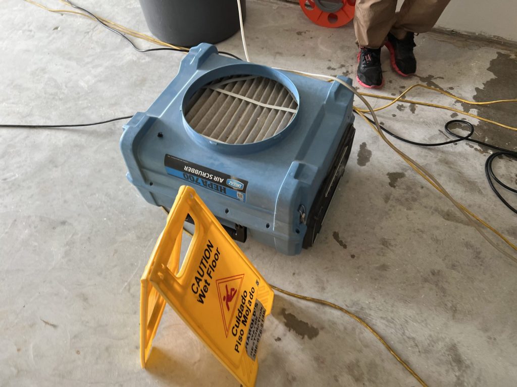 Hidden Water Damage: 12 Signs Florida Homeowners Should Never Ignore